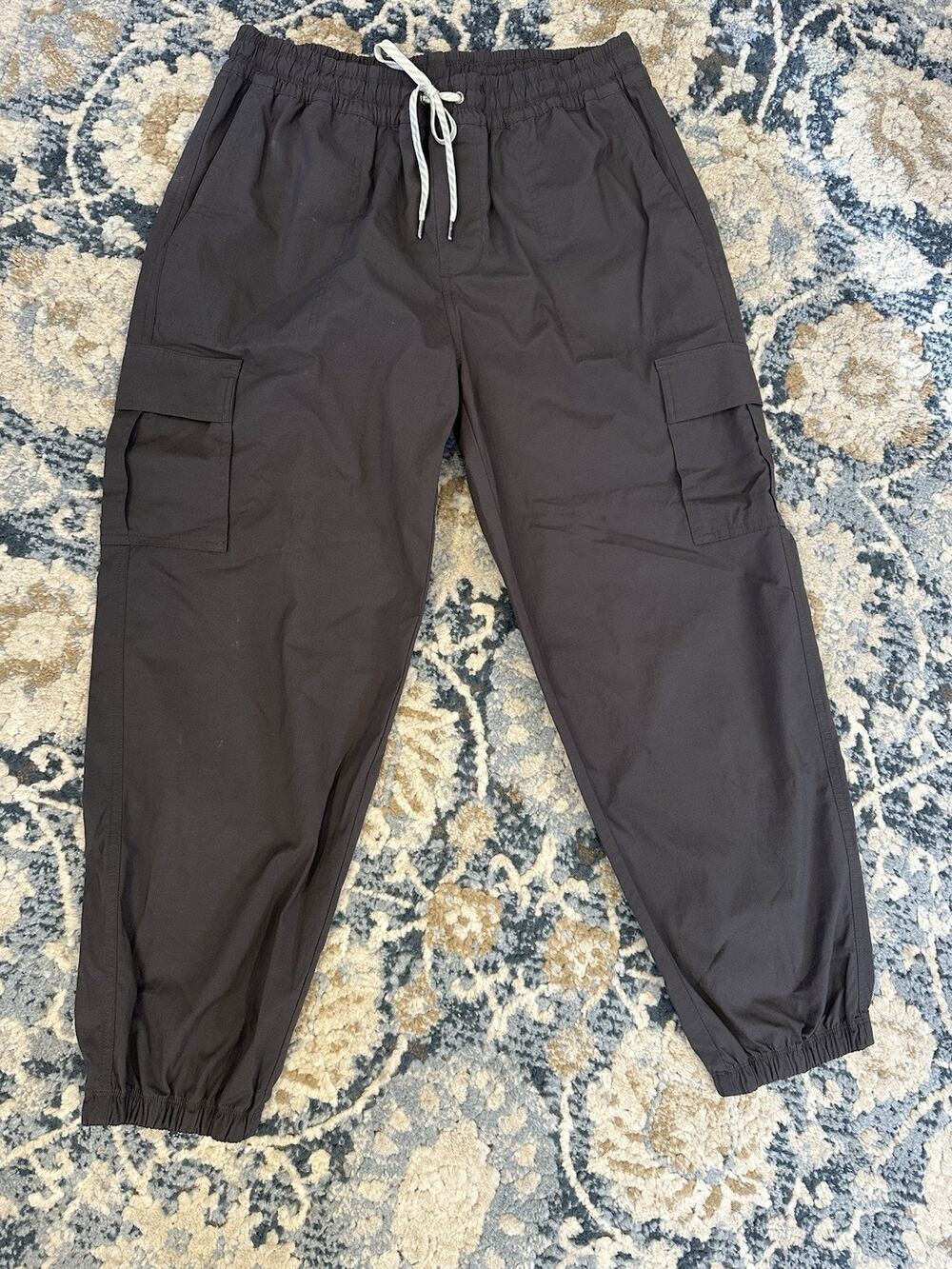 Vuori Birch Jogger Pants Utility Cargo Gray Stretch Style VW4103 Women's Large